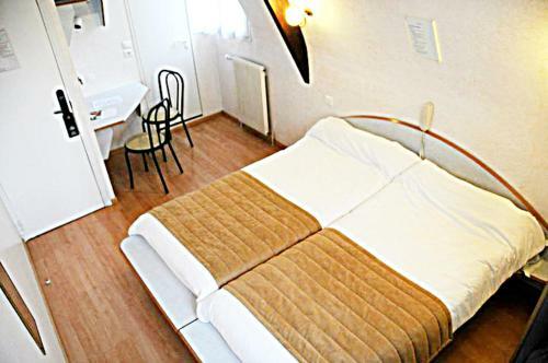 Hotel De Rosny