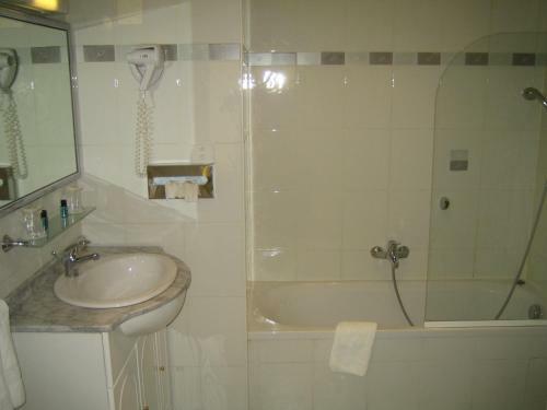Hotel Athen�e
