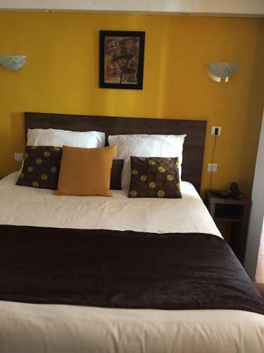 Hotel Athen�e