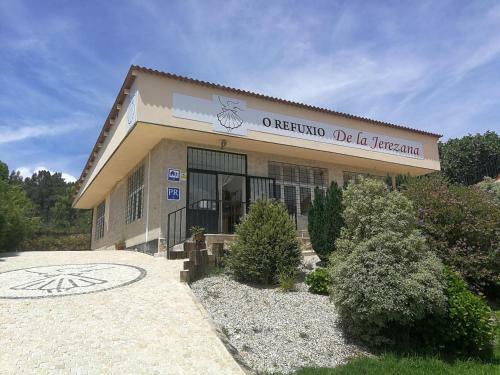 Albergue O Refuxio De La Jerezana