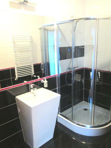 Hotel Serby