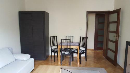 Studiospanie Apartament Retro