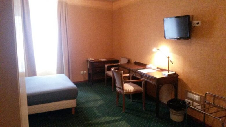 Hotel Citotel De La Cloche