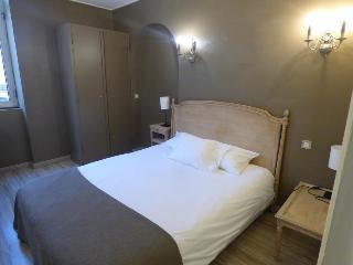 Hotel Empire