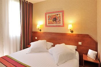 Hotel Kyriad N�mes