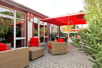 Hotel Kyriad N�mes