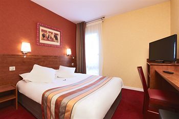 Hotel Kyriad N�mes