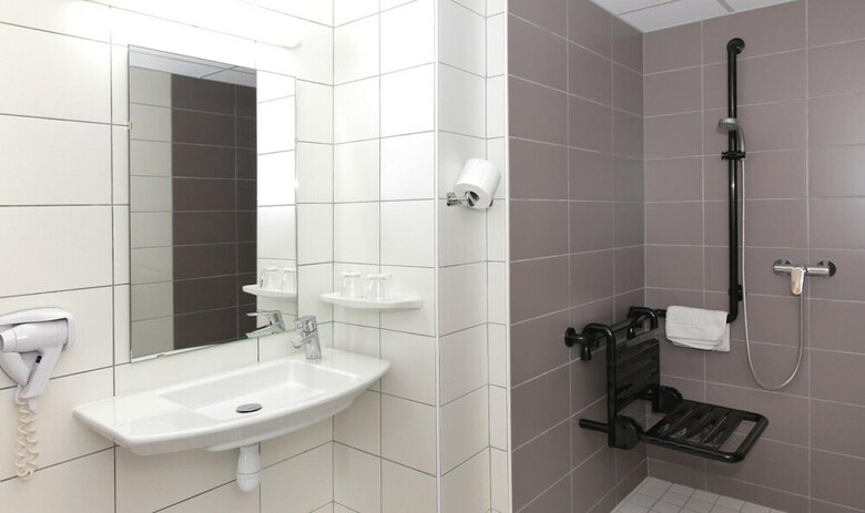 Hotel H�tel Sainte Suzanne