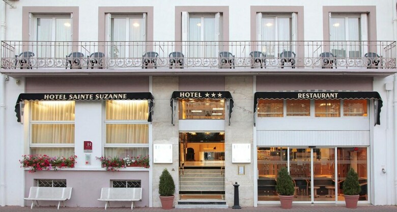 Hotel H�tel Sainte Suzanne