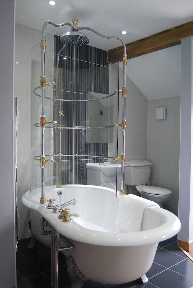 Hostal The Feathers