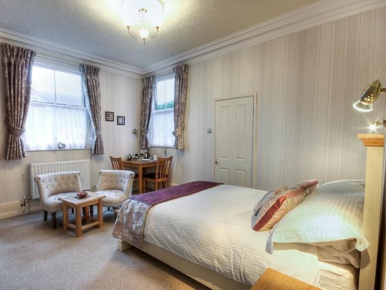 Hostal Brooklands Lodge