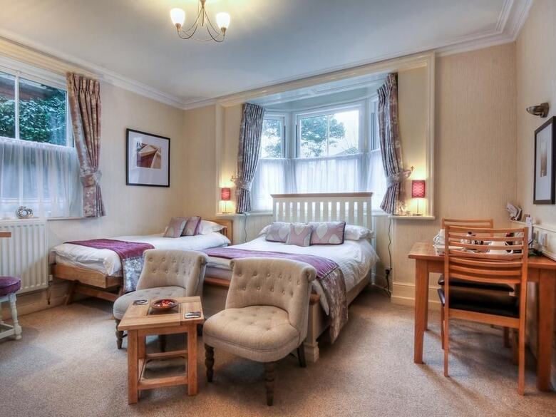 Hostal Brooklands Lodge