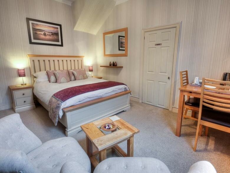Hostal Brooklands Lodge