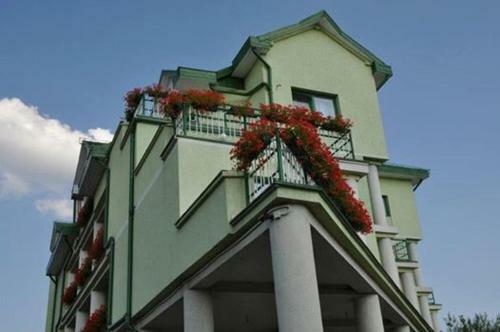 Hotel President