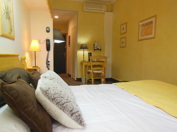 Hotel Logis Le Glacier