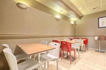 Hotel Campanile Paris Boulogne