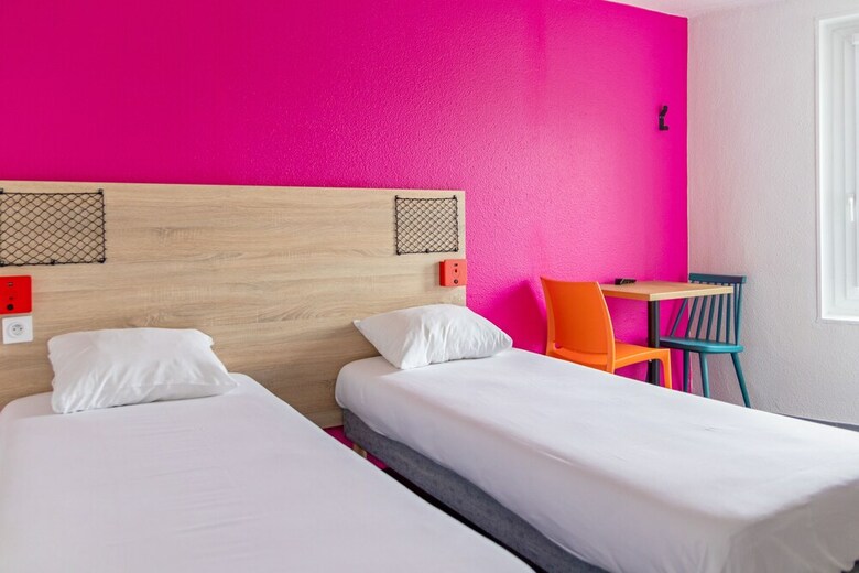 Hotelf1 Cergy