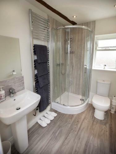 Apartamento Linton Court Coach House