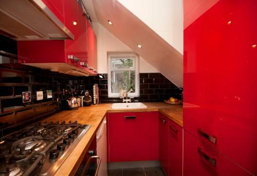 Veeve - Two Bedroom Apartment St Charles Square - Notting Hill