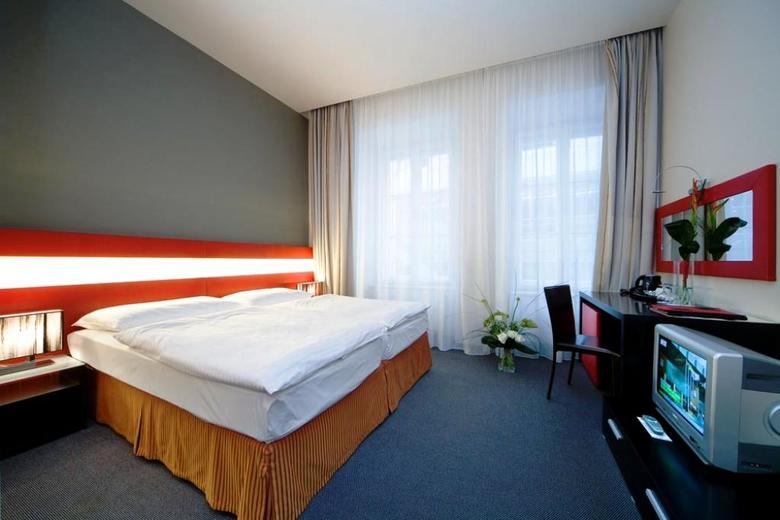 Prague Inn Hotel