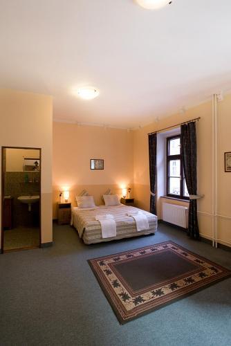 Hotel Columbo
