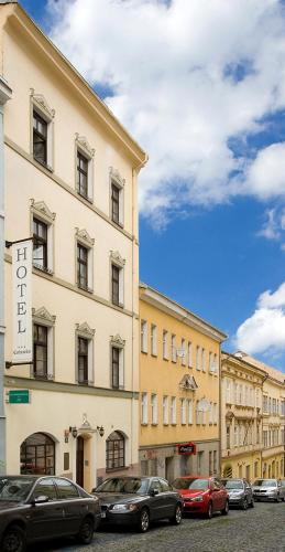 Hotel Columbo