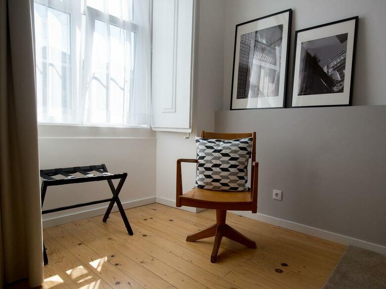 Hostal The 8 - Downtown Suites