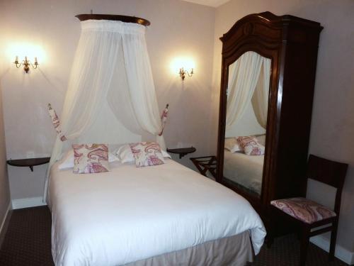 Hotel H�tel Du Manoir