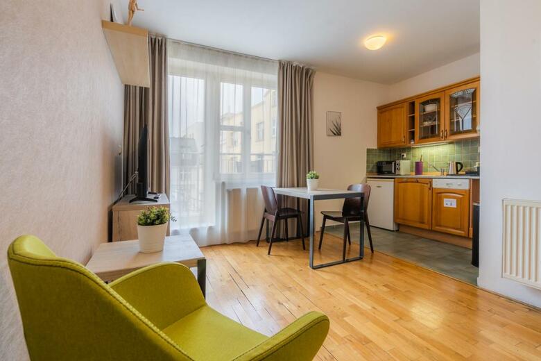 Ea Aparthotel Melantrich