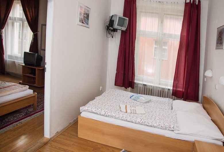 Hotel Charles Bridge Bed & Breakfast