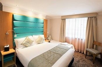 Astors Hotel