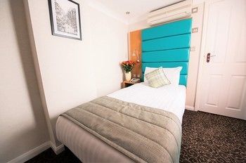 Astors Hotel