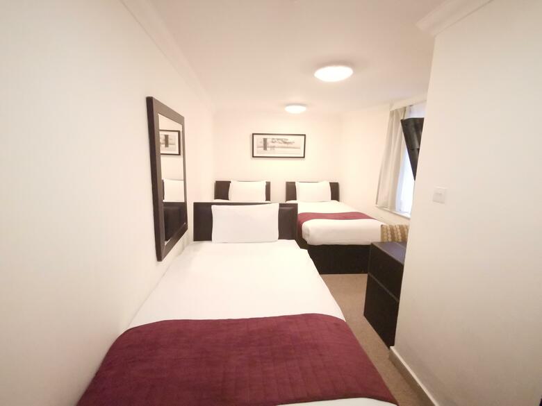 The Hyde Park Hotel