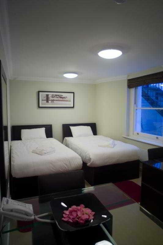 The Hyde Park Hotel
