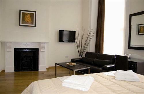 The Hyde Park Hotel