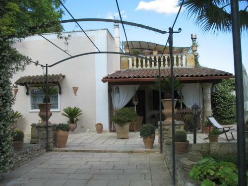 Villa Cecilia