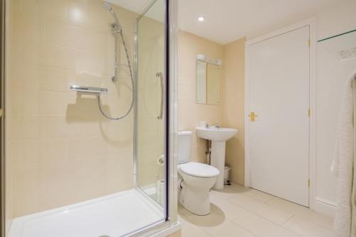 Water House Apartment