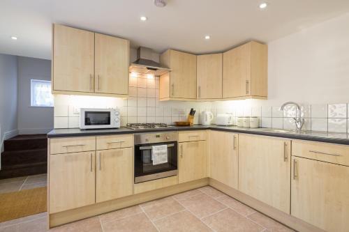 Water House Apartment