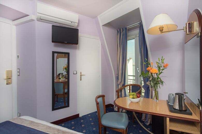 Hotel Virgina