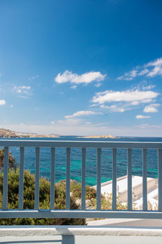 Adonis Hotel