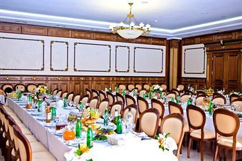 Sk Royal Kaluga Hotel
