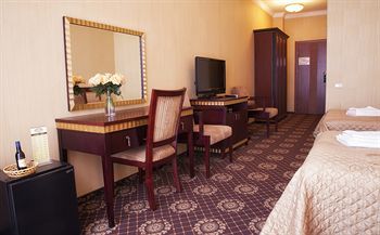 Sk Royal Kaluga Hotel