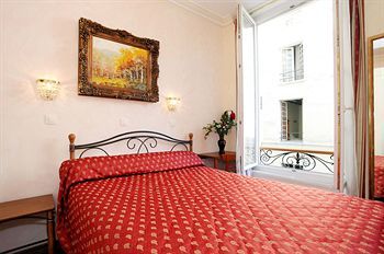 Pratic Hotel