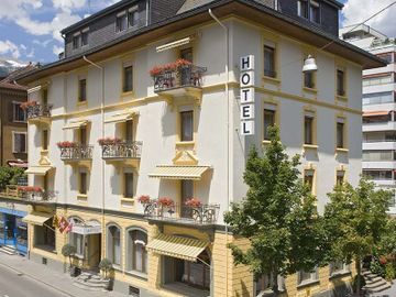 Hotel Ambassador