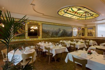 Hotel Ambassador