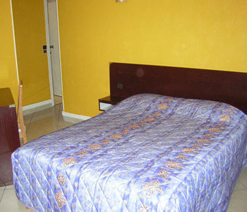Hotel Les Jardins D Alesia