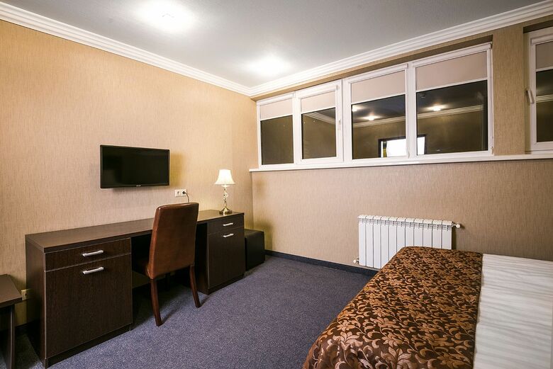Carat Hotel