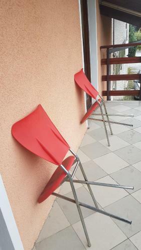 Hostal Rooms Zagon