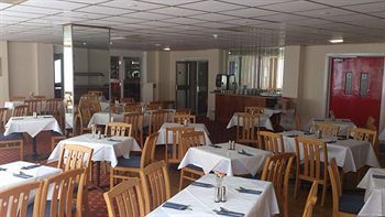 Chequers Plaza Hotel