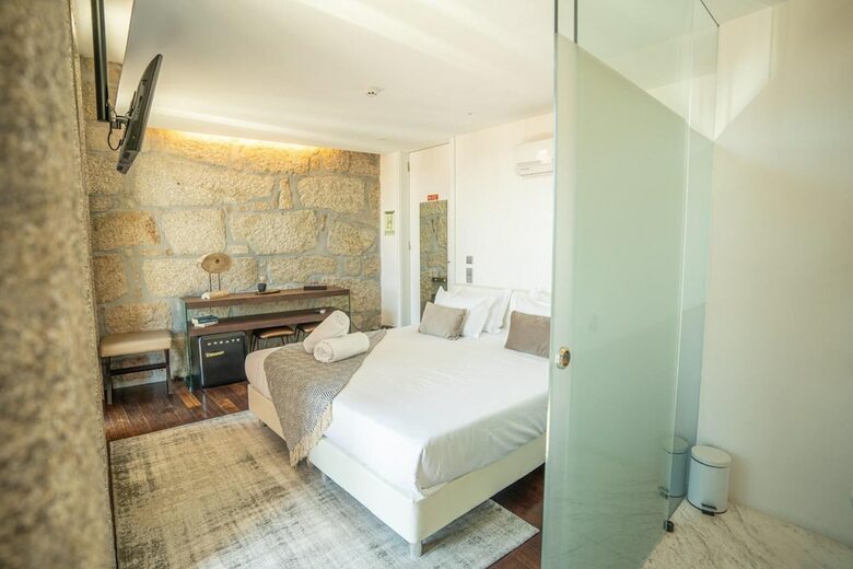 Hostal Charm Guesthouse Douro